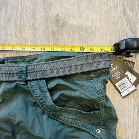 XRay Jeans Belted Double Pocket Bermuda Cargo Shorts Mens size 52 grey green NWT - Picture 15 of 16